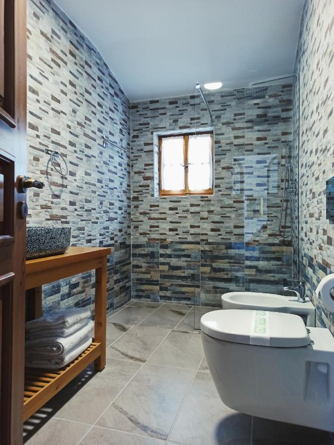 Gjirokastër Boutique Hotel Praga מראה חיצוני תמונה