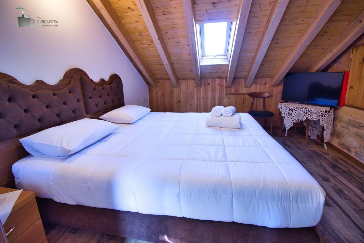 Gjirokastër Boutique Hotel Praga מראה חיצוני תמונה